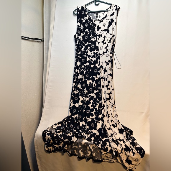 INC Black and White Floral Maxi Dress - Picture 2 of 5